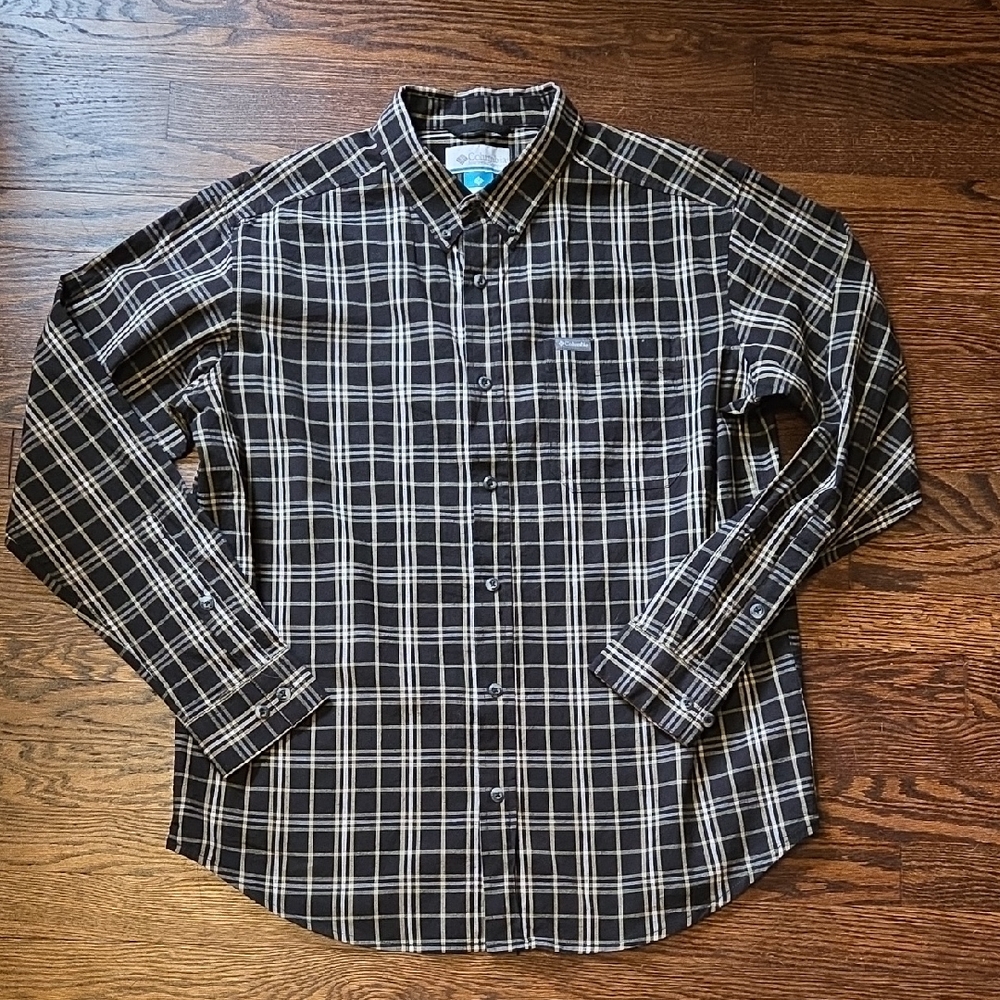 Columbia Men's Black and Cream Plaid Shirt